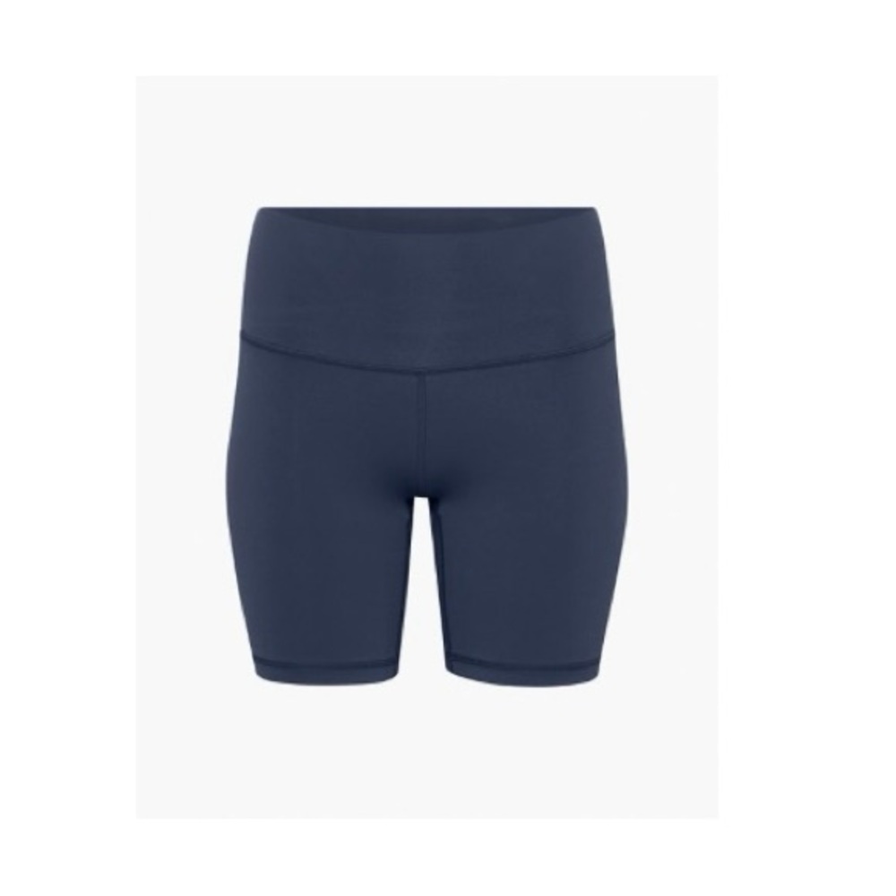 Artizia tnalife atmosphere hi rise shorts 7”